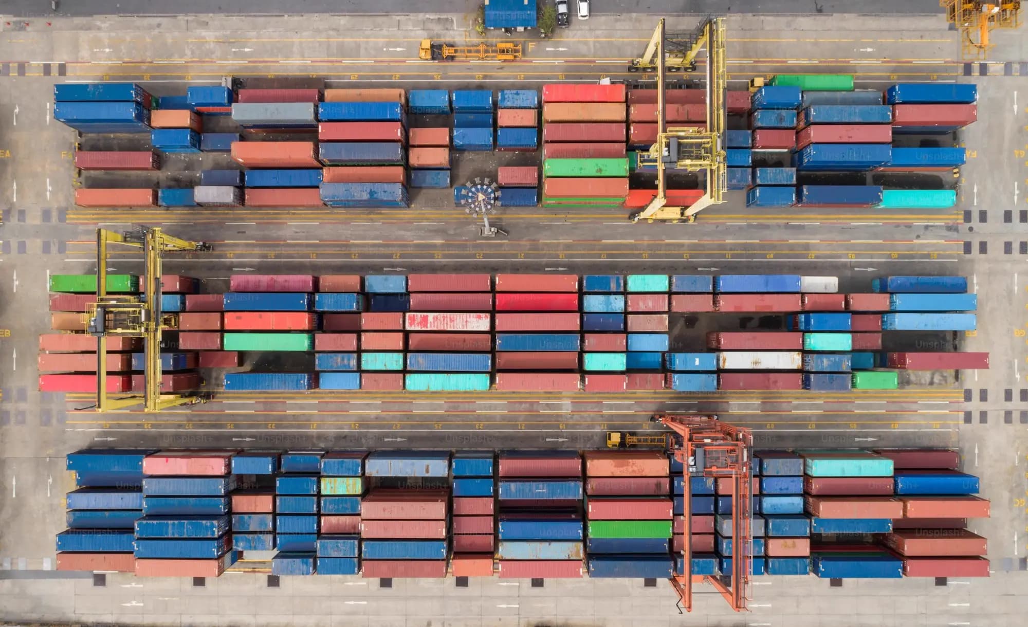 Mapa de operaciones de importación de IBS Worldwide que conecta Asia con mercados destino